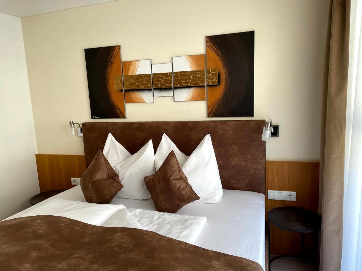Lapis Monti - Apartments & Suites Burgusio Buitenkant foto