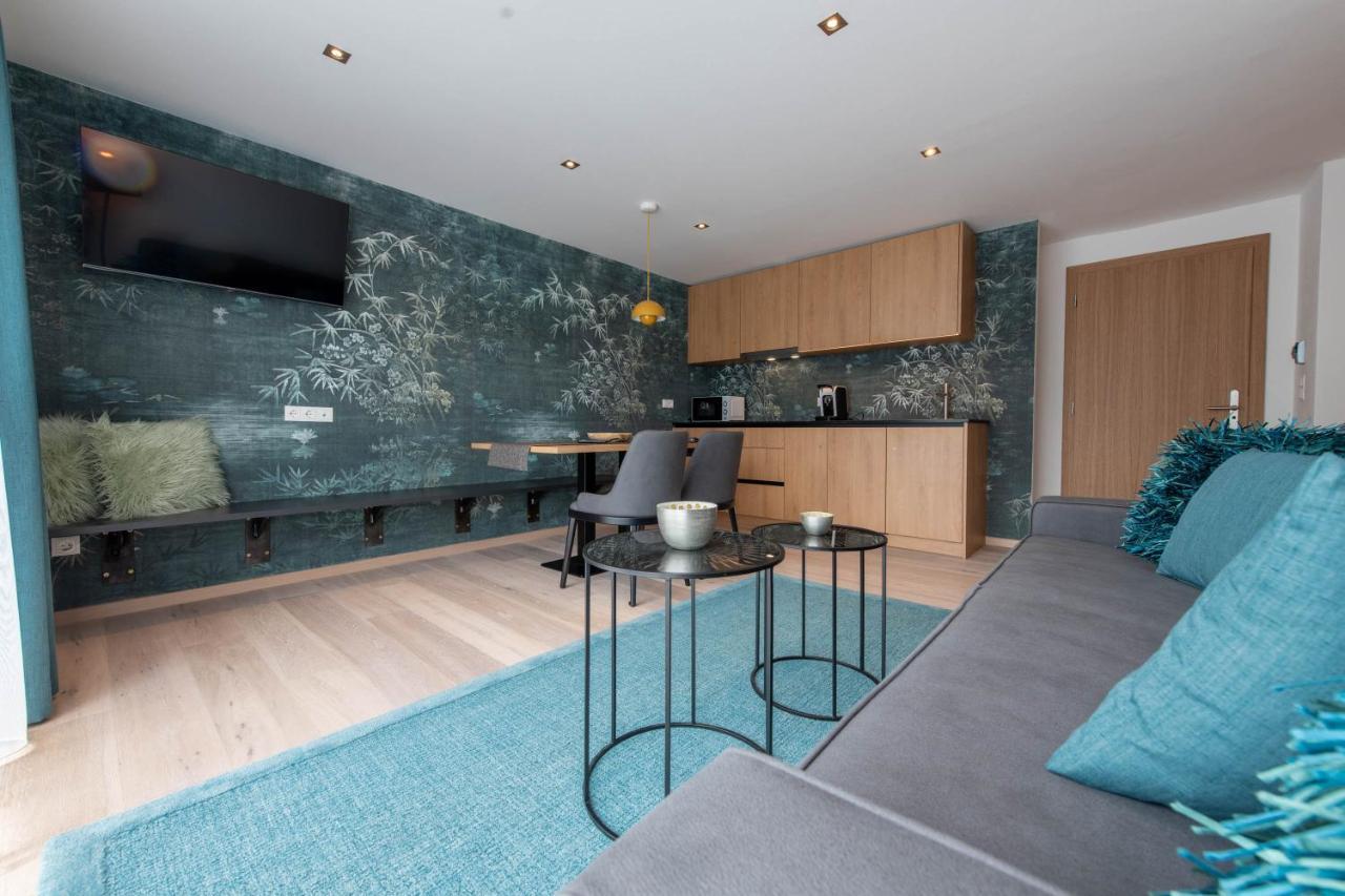 Lapis Monti - Apartments & Suites Burgusio Buitenkant foto