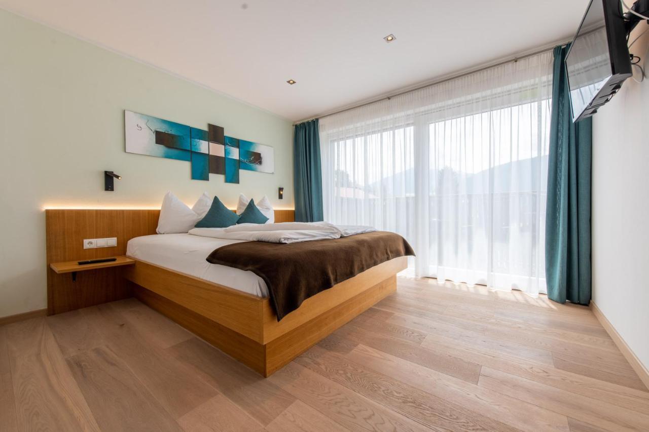Lapis Monti - Apartments & Suites Burgusio Buitenkant foto