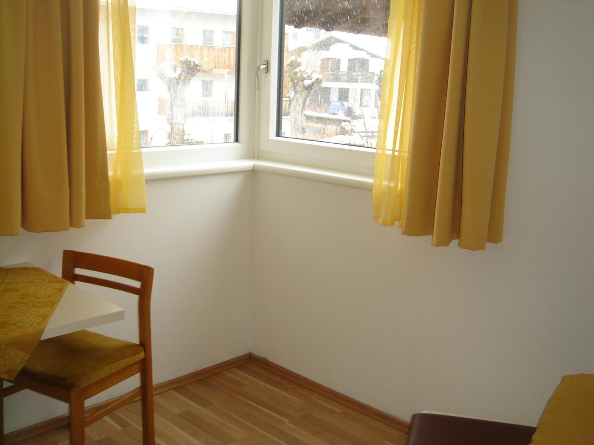 Lapis Monti - Apartments & Suites Burgusio Kamer foto